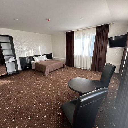 Hotel Merry Club Maliye Khutora 外观 照片