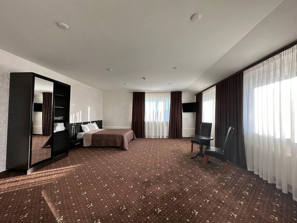 Hotel Merry Club Maliye Khutora 外观 照片